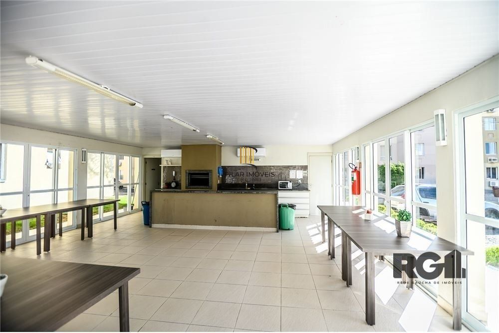 Apartamento com 2 dorm Rua Ney da Gama