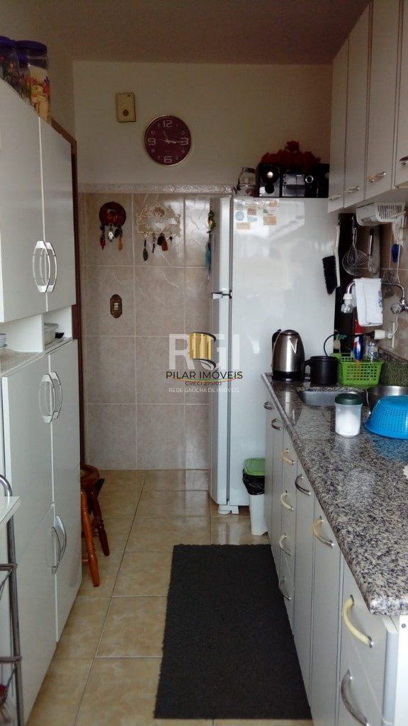 Cobertura para Venda - 126.98m², 2 dormitórios, 2 vagas - Nonoai