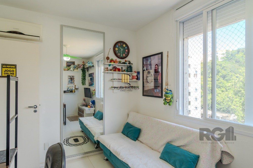 Apartamento de 2 dormitórios no bairro Teresópolis