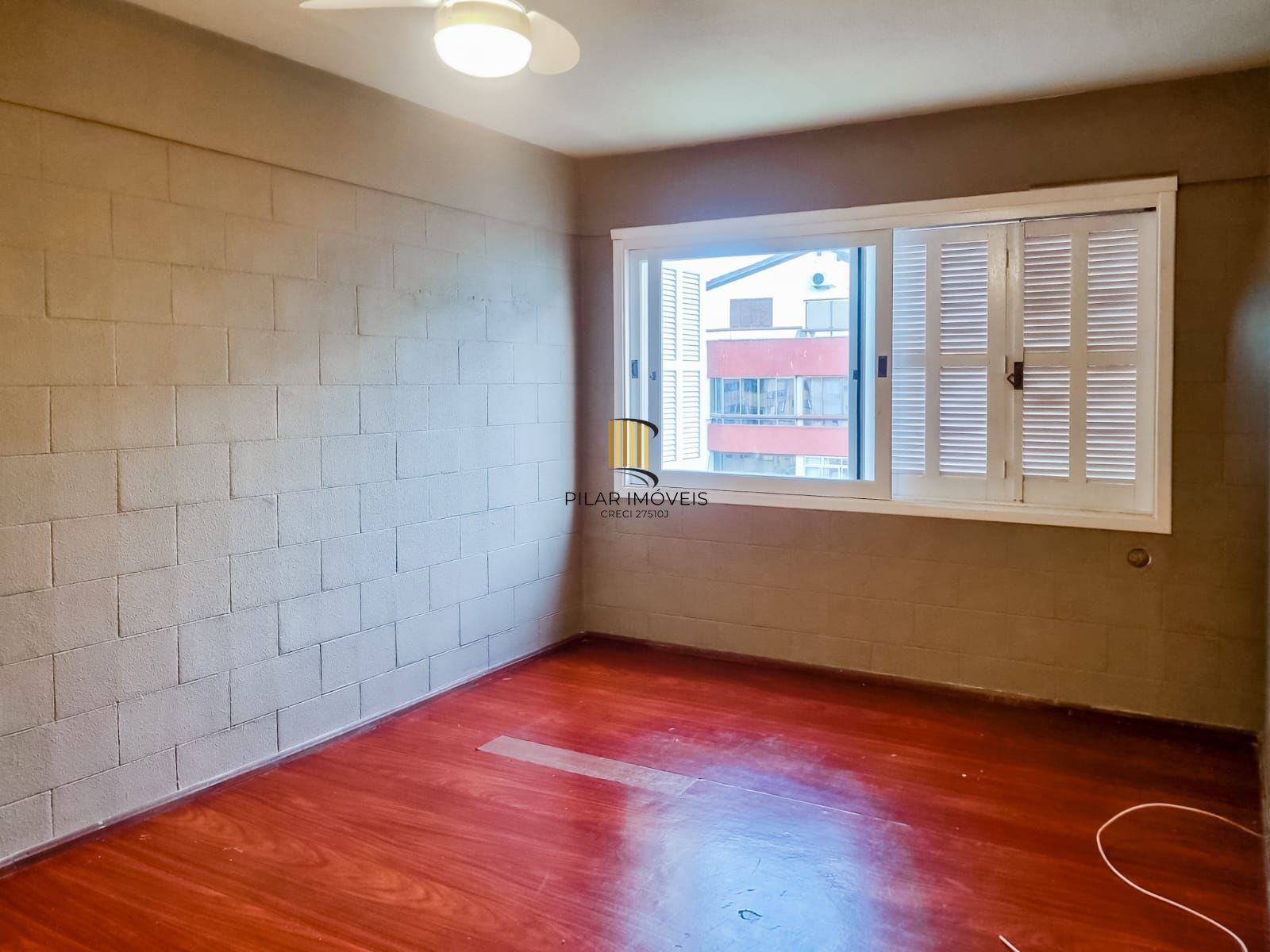 Apartamento 2 dormitórios no bairro Bom Fim