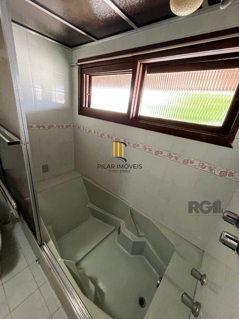 Casa de 262m², bairro Anchieta