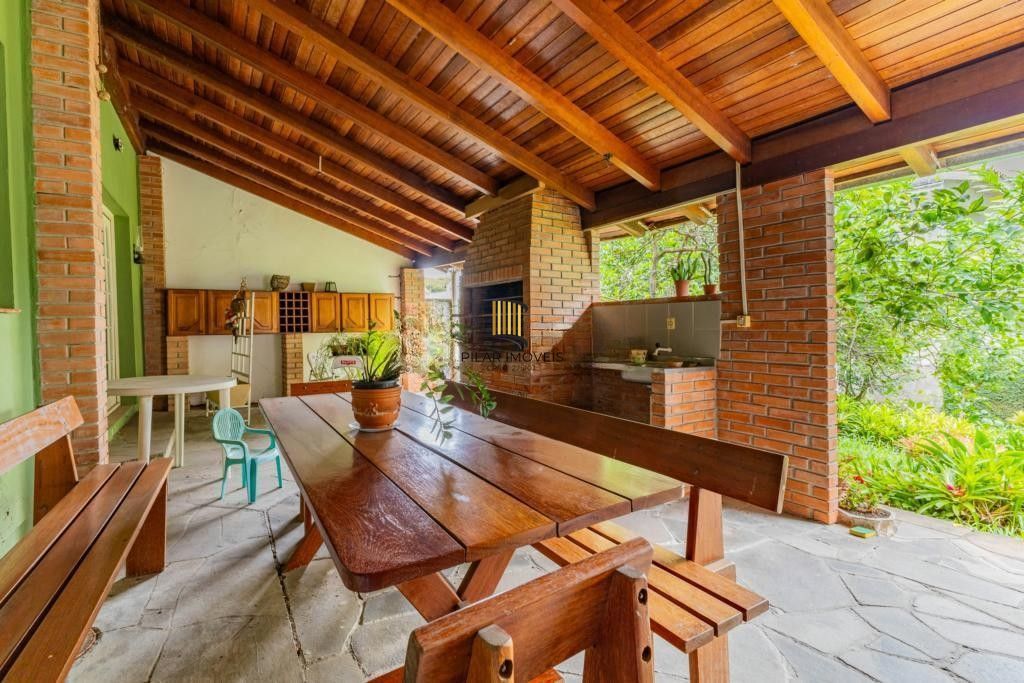 Casa 3 dormitórios no bairro Bela Vista