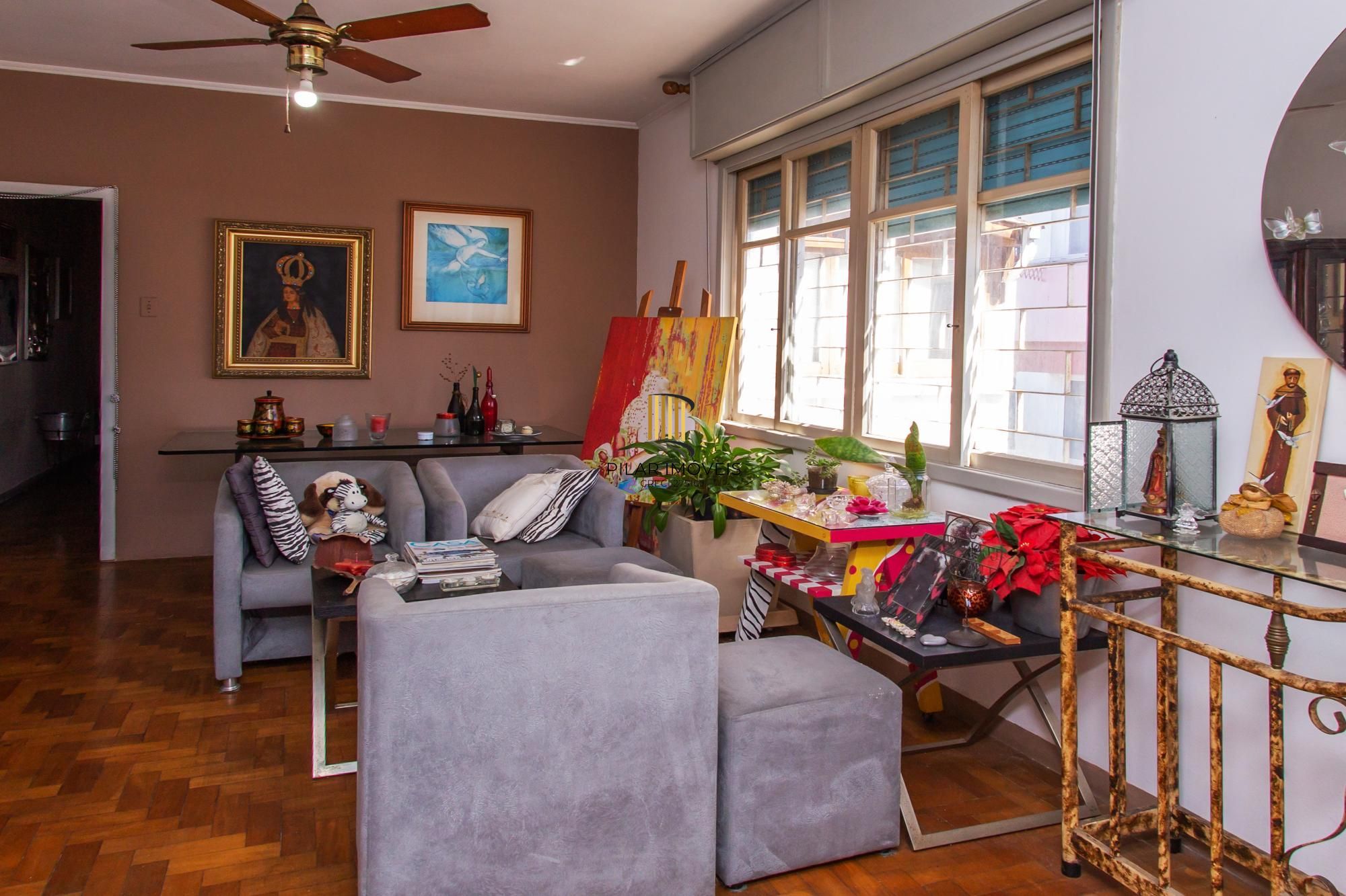 Apartamento Garden com 2 quartos e 94m² à venda em Rio Branco, Porto Alegre.