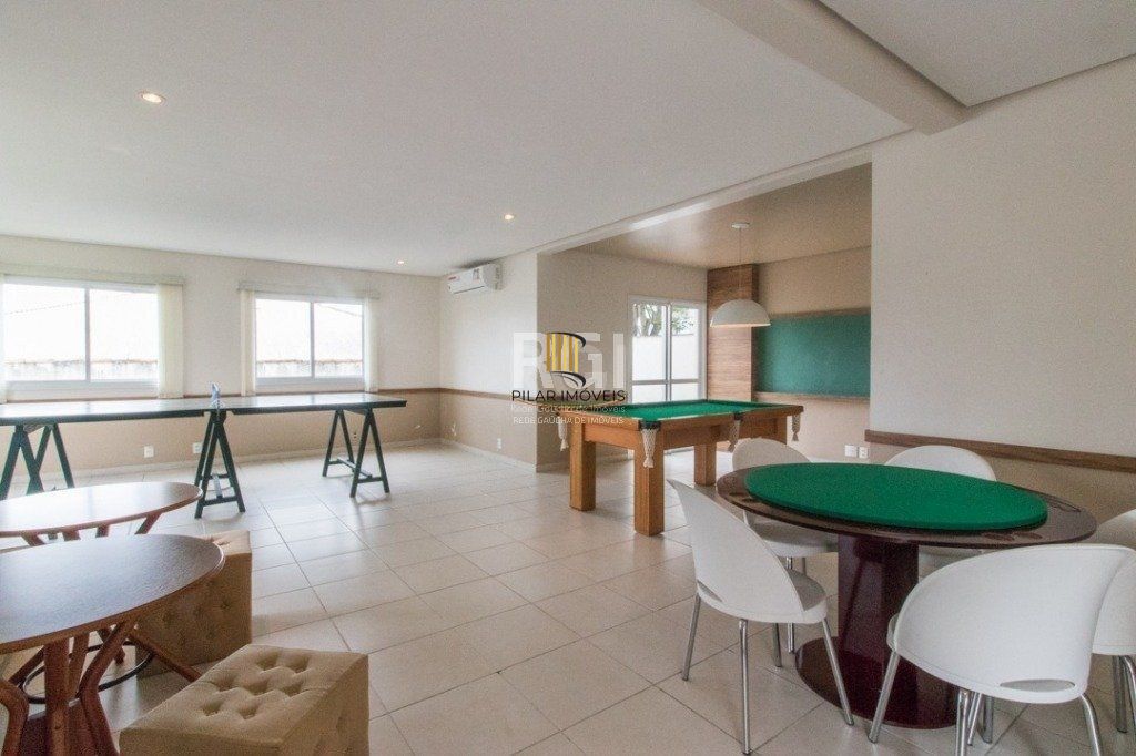Apartamento para Venda - 54m², 2 dormitórios, 1 vaga - Passo da Areia