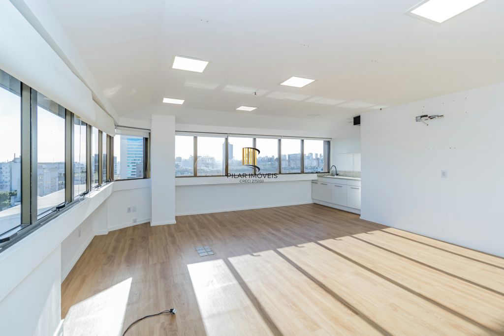 Sala / Conjunto Comercial à venda no Bairro Moinhos de Vento - Porto Alegre