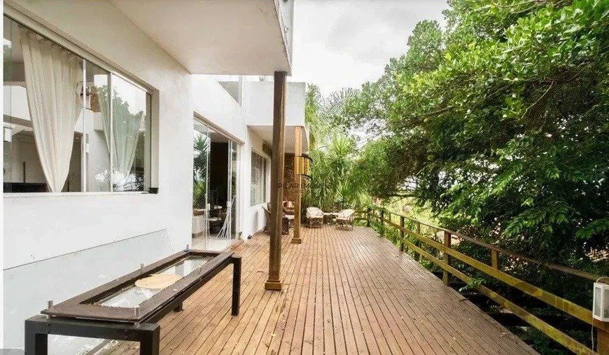 Casa 287m² - 3 suítes, 4 vagas no bairro Ipanema