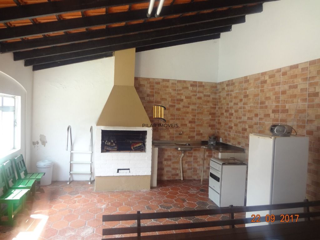 Casa para Venda - 365m², 4 dormitórios, sendo 2 suites, 6 vagas - Nonoai
