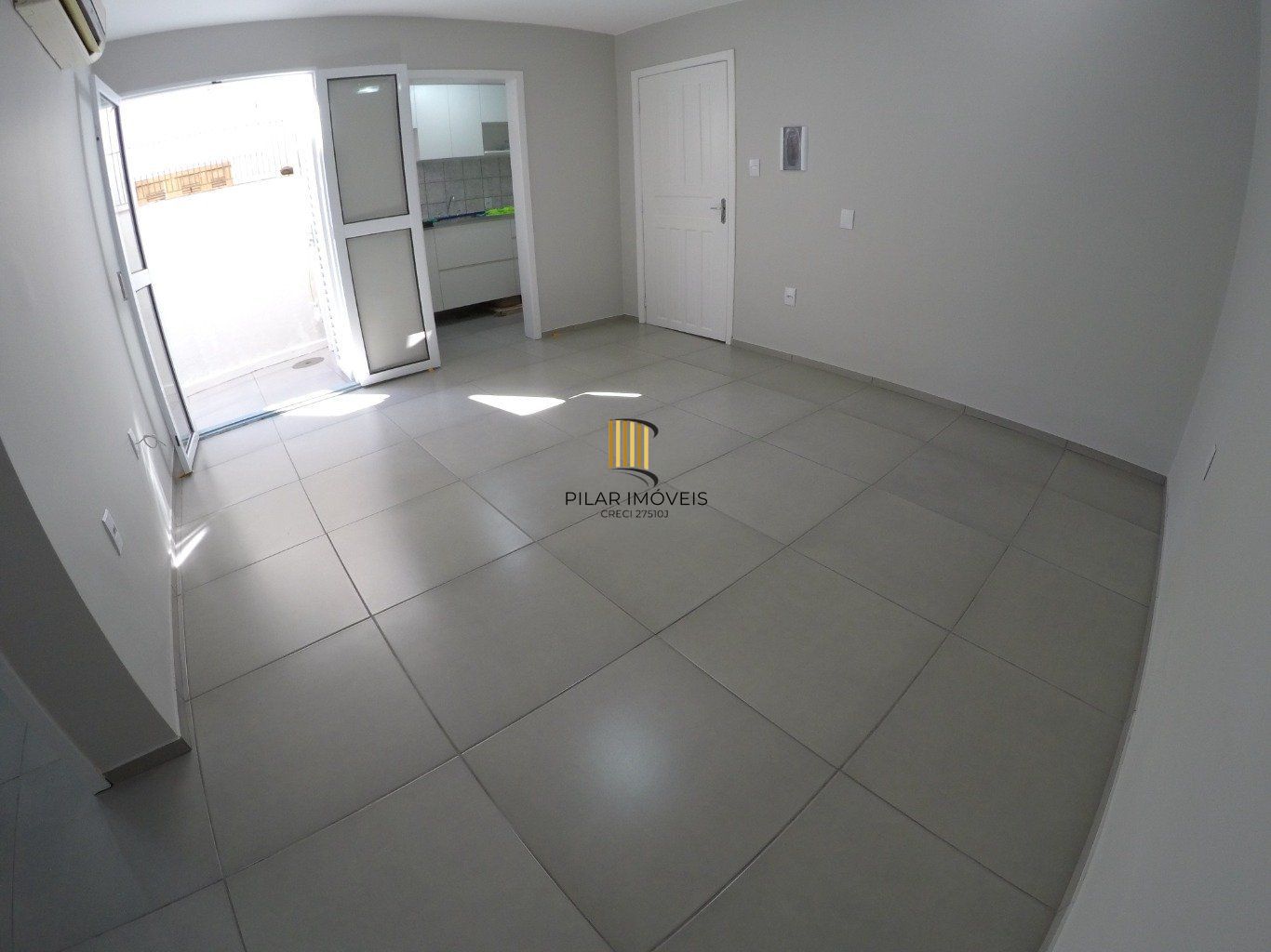 Apartamento com 1 quarto e 25m² à venda em Santana, Porto Alegre.