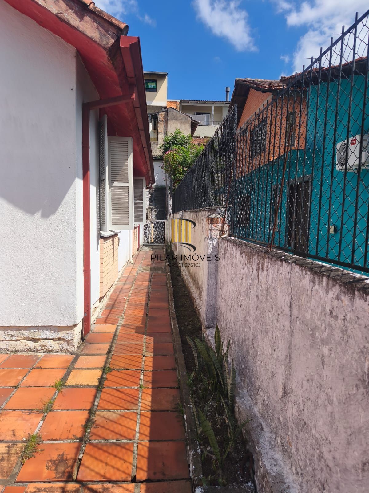 Casa 3 dormitórios no bairro Jardim Sabará