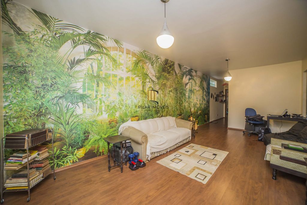Casa de 4 dormitórios à venda no Bairro Santa Tereza - Porto Alegre