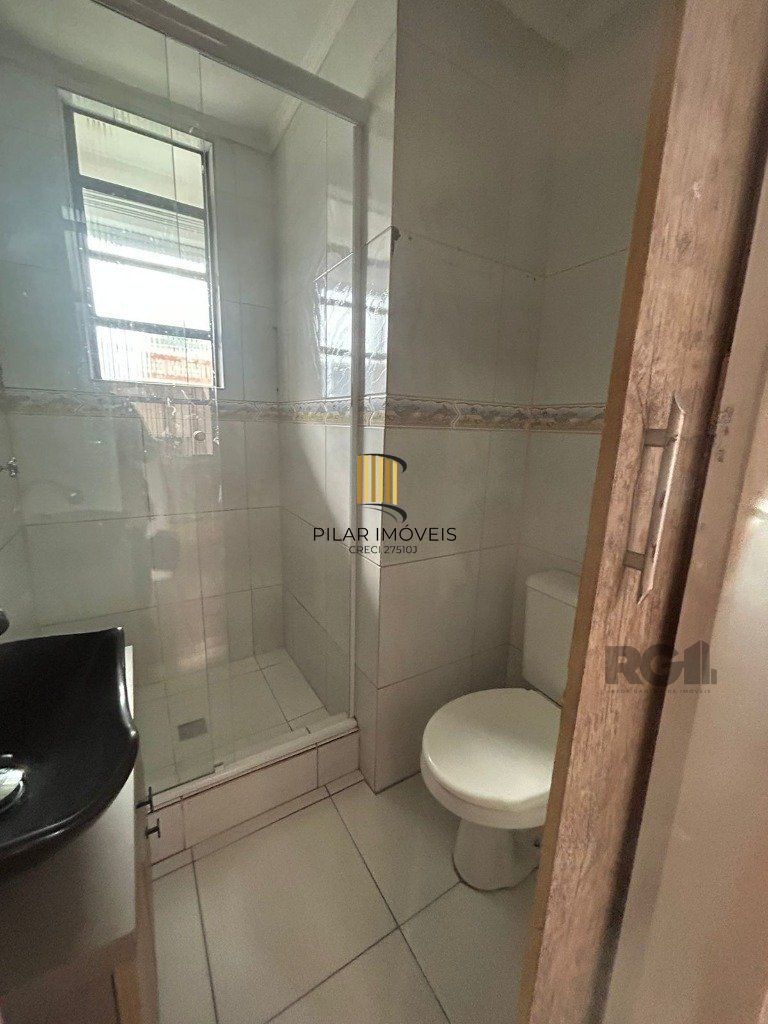 Apartamento 2 dormitórios no bairro Rubem Berta