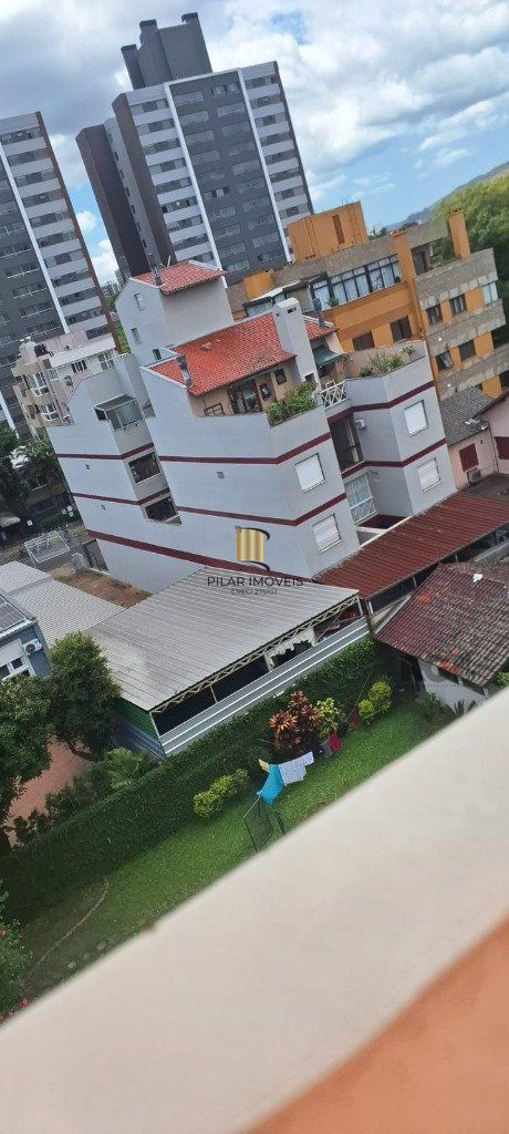Cobertura 3 dormitórios no bairro Petrópolis