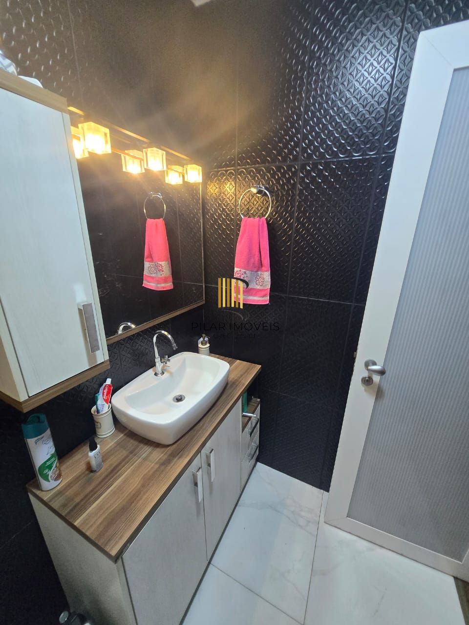 Apartamento 02 dormitórios Partenon