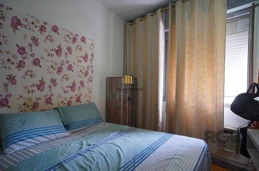 Apartamento 91m² - 3 dormitórios e 2 vagas no bairro Petrópolis