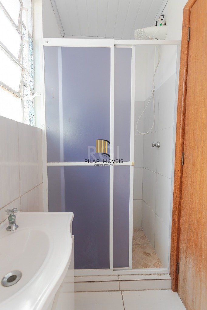 Casa 4 Dormitório(s) Bairro Glória