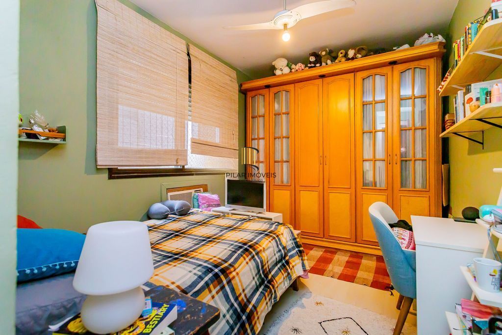 Apartamento à venda com 2 quartos 96 m² na Rua Coronel paulino teixeira, rio branco, porto alegre