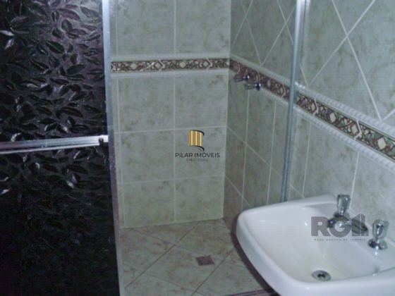 Casa para Venda - 218m², 5 dormitórios, sendo 1 suites, 2 vagas - Vila Nova