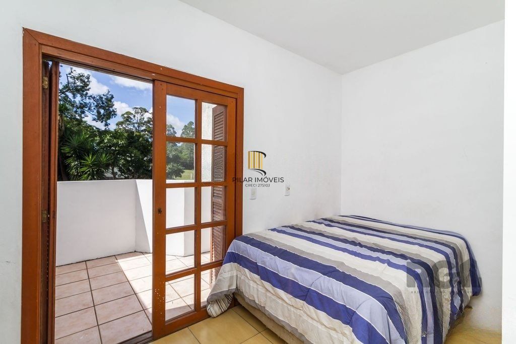 Casa de 117m² - 3 dormitórios e 1 vaga no bairro Hípica