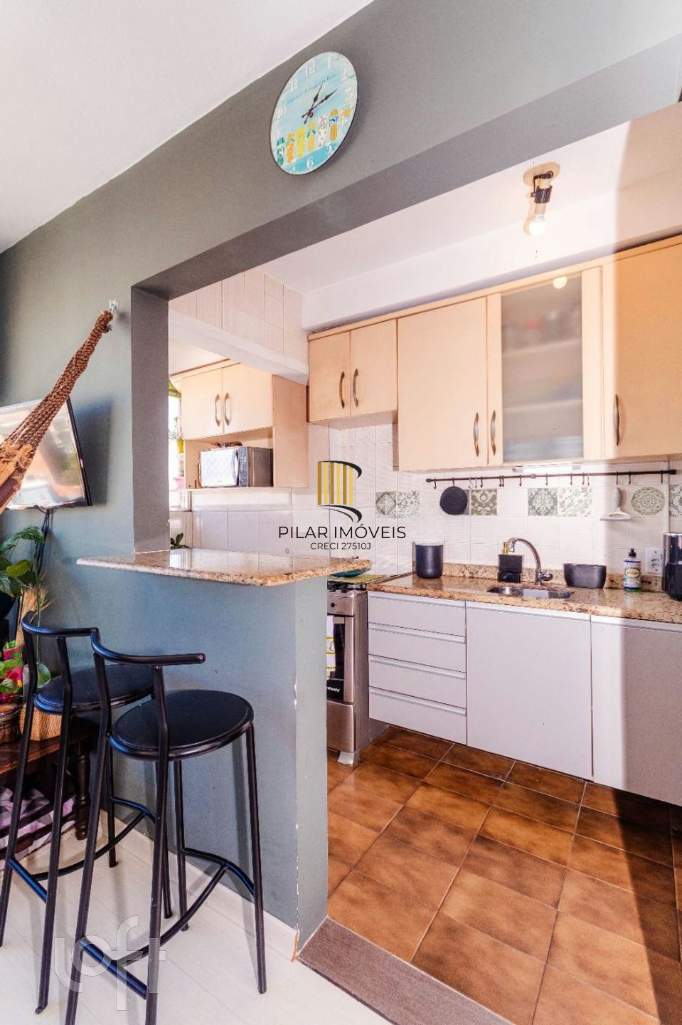 Cobertura 2 dormitórios à venda Avenida Alberto Bins, Floresta - Porto Alegre