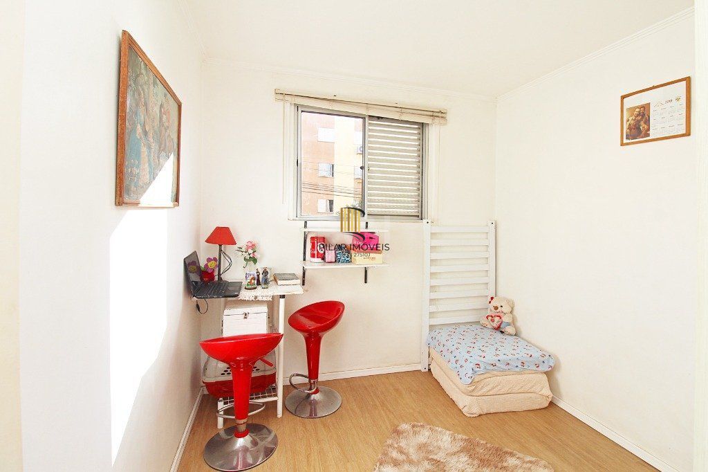 Apartamento 2 dormitórios no bairro Rubem Berta