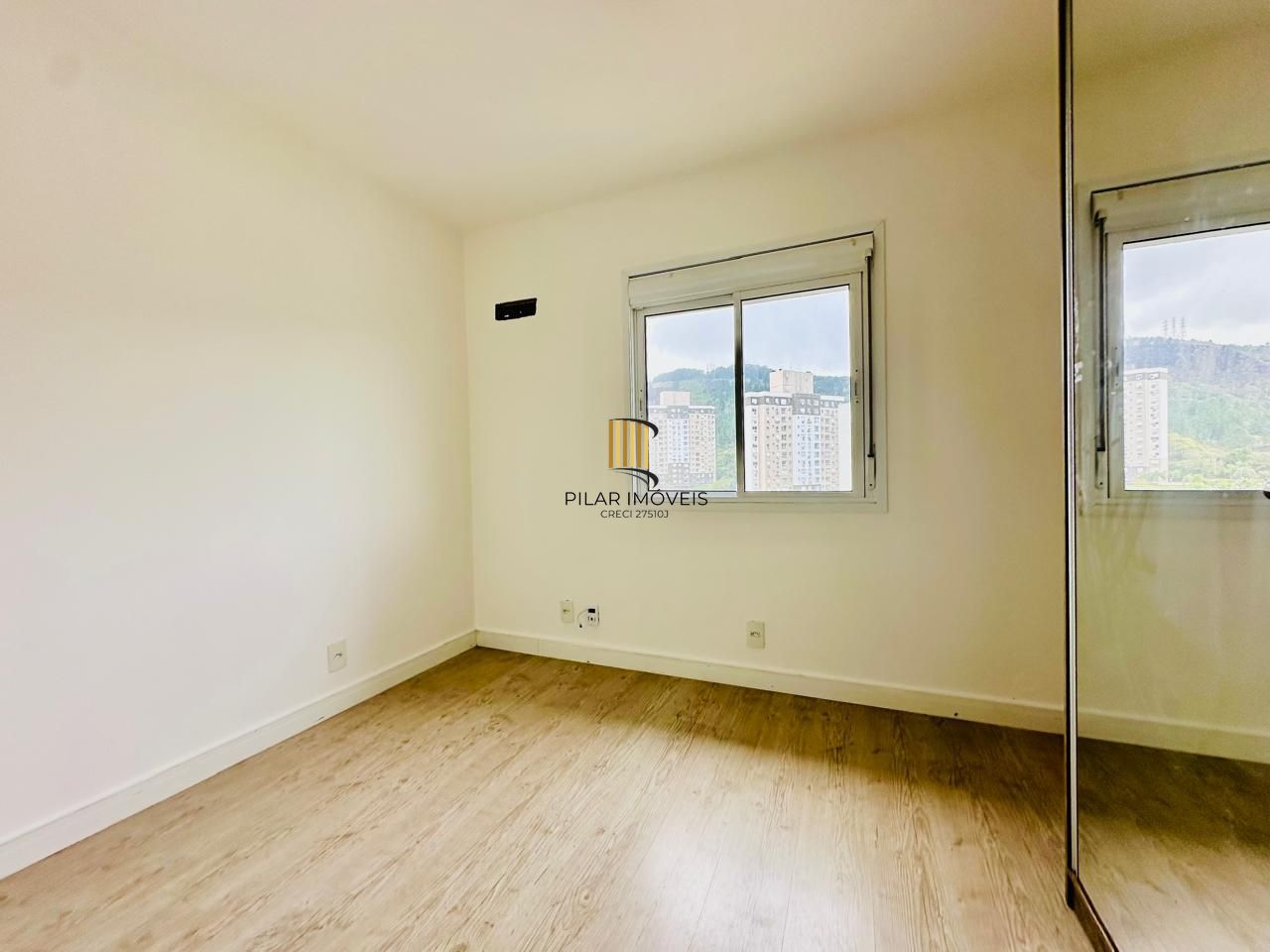 Apartamento 2 dorms à venda Rua Irmão Norberto Francisco Rauch, Jardim Carvalho - Porto Alegre