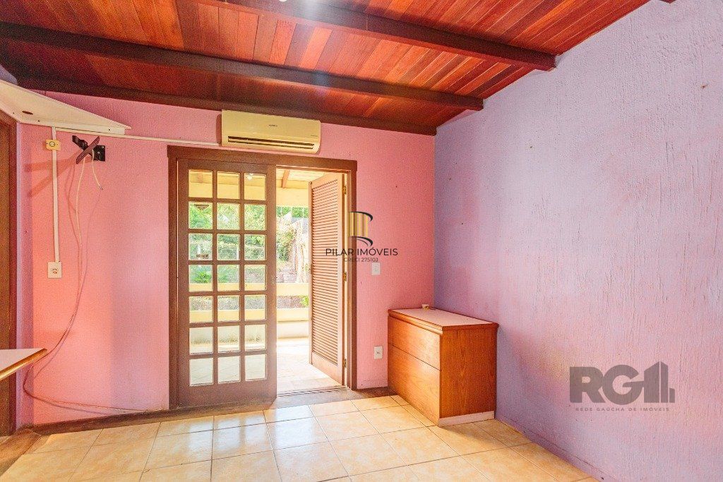 Casa 3 dormitórios no bairro Nonoai