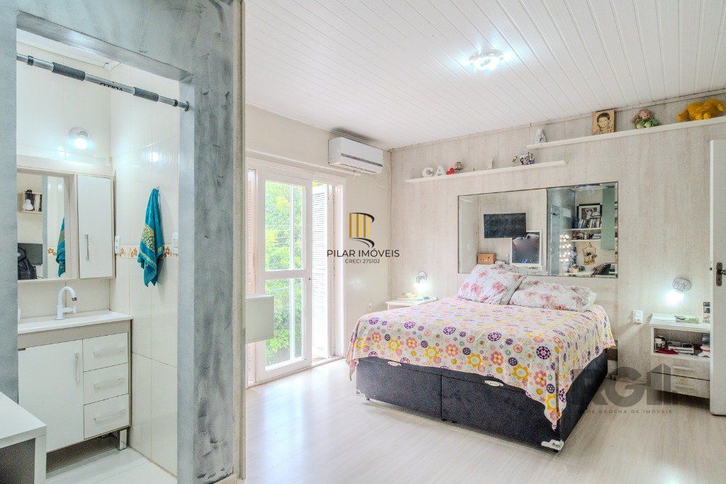 Casa Condominio para Venda - 200m², 3 dormitórios, 2 vagas - Vila Nova