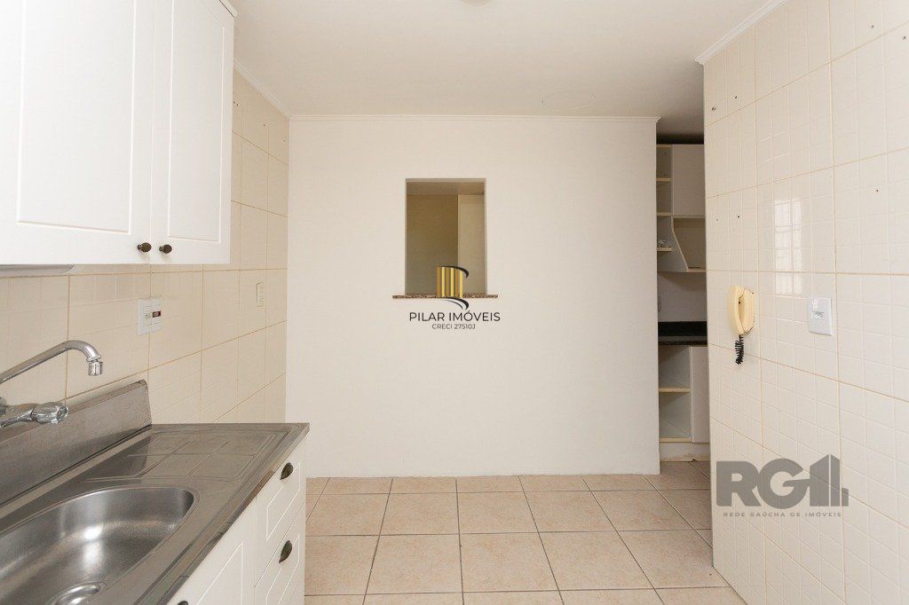 Casa com 5 dormitórios no bairro Jardim Carvalho