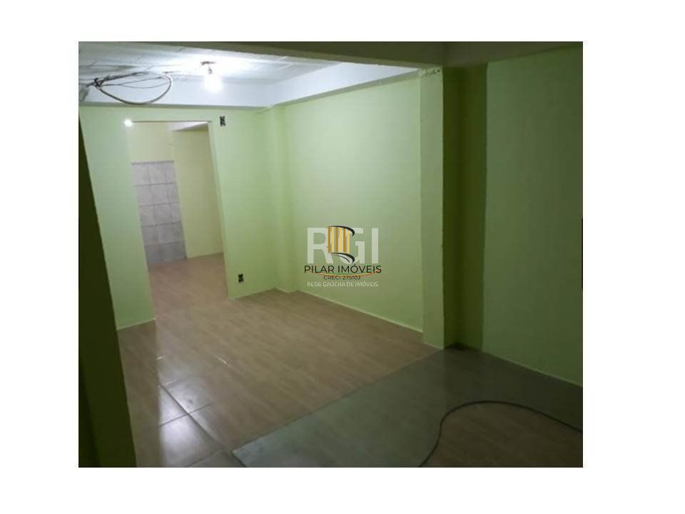 Casa para Venda - 634m², 2 dormitórios, sendo 1 suites, 3 vagas - Lomba do Pinheiro