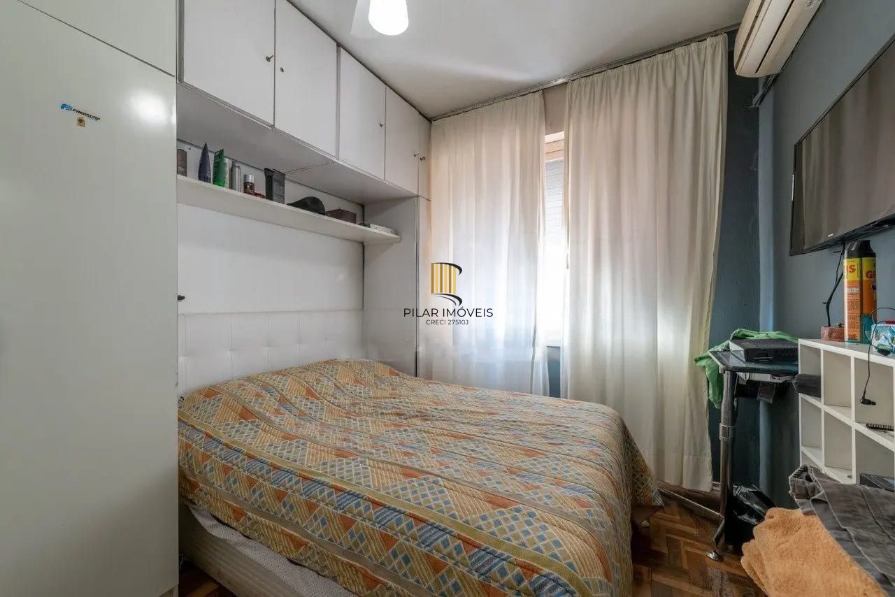 Casa de 3 dormitórios com 206m² à venda no Bairro Santa Tereza.