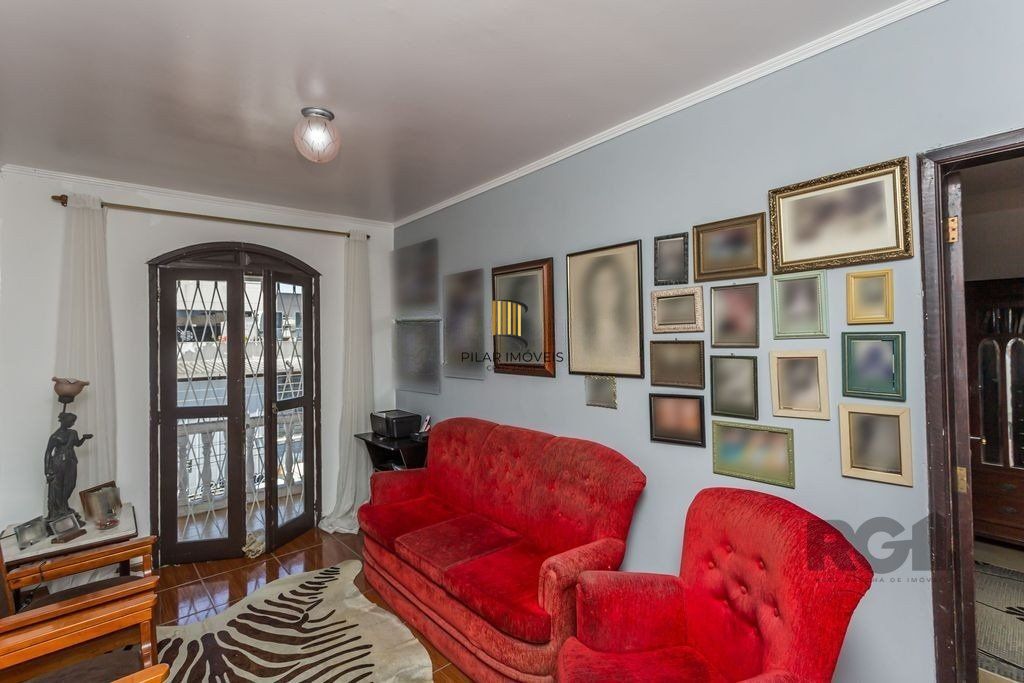 Casa 210m² - 3 dormitórios, 2 vagas