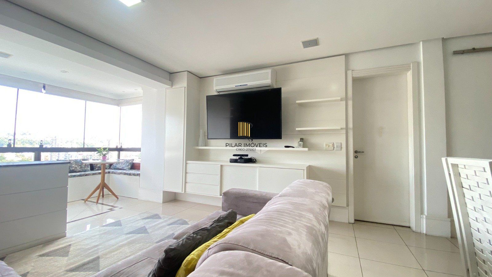 Apartamento com 3 quartos, 2 vagas e 100.7m² - Rua Botafogo - Menino Deus, Porto Alegre