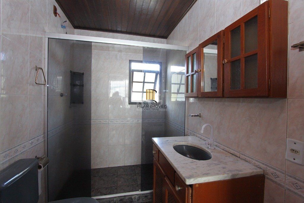 Casa para Locação/Aluguel - 240m², 4 dormitórios, 6 vagas - Nonoai