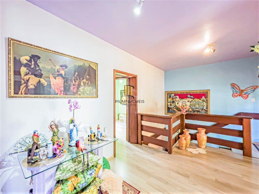 Casa para Venda - 272.24m², 3 dormitórios, sendo 1 suites, 4 vagas - Vila Jardim