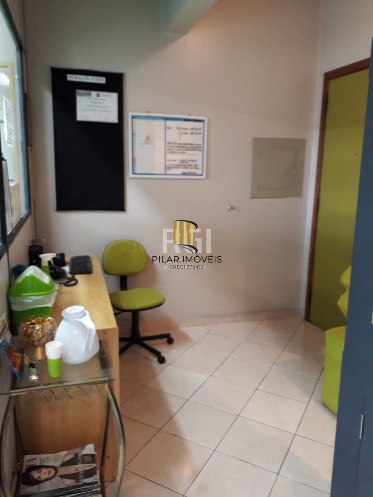 Conjunto/Sala para Venda - 46.7m², 0 dormitórios, 1 vaga - Teresópolis
