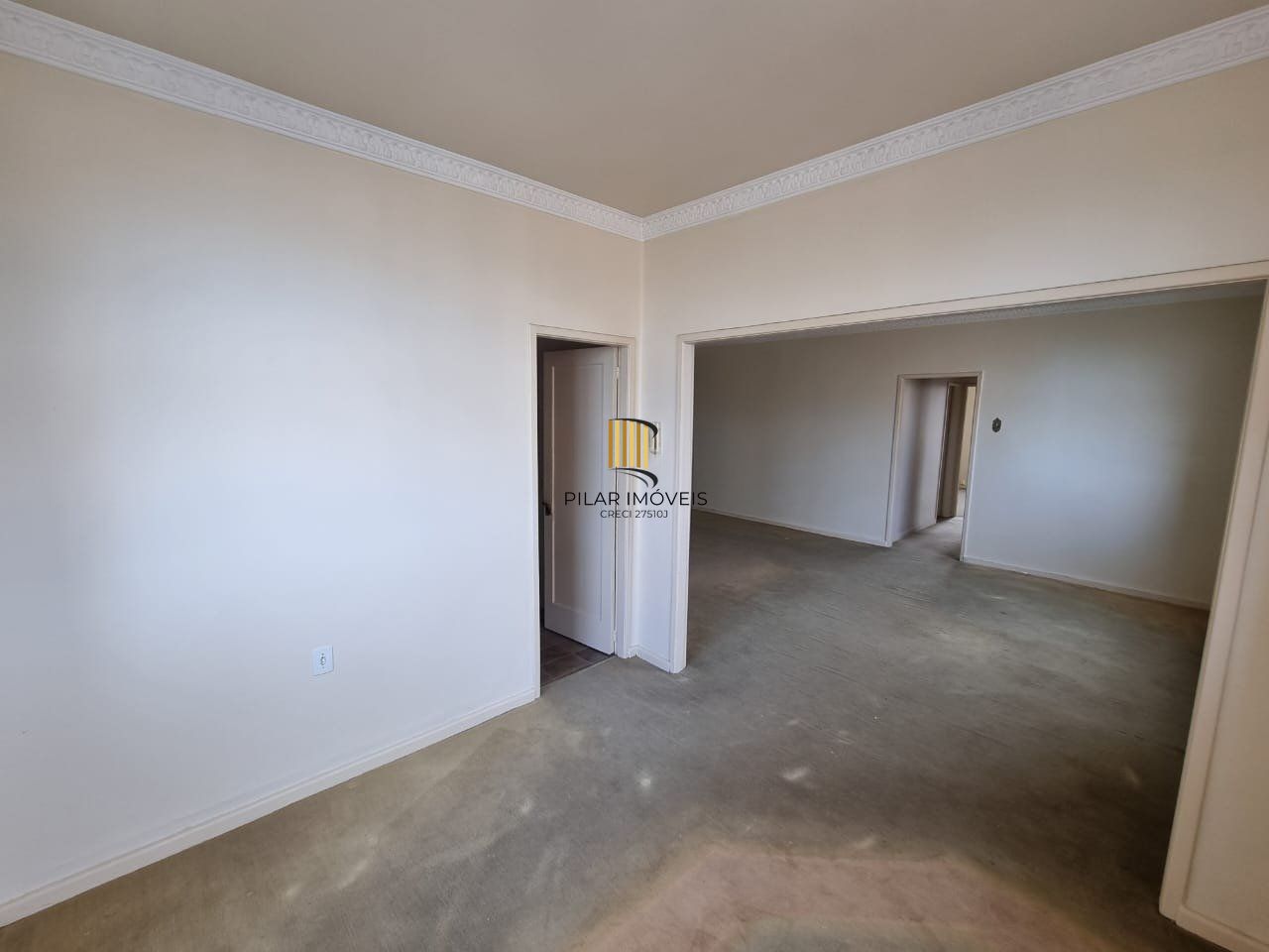 Apartamento com 3 dormitórios no Bairro centro histórico