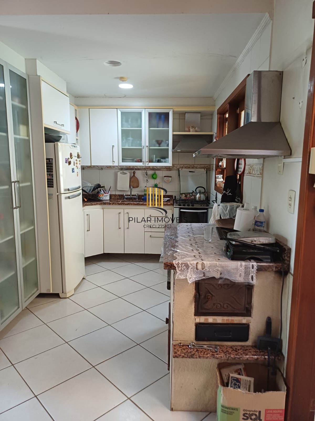 Casa 3 dormitórios no bairro Camaquã