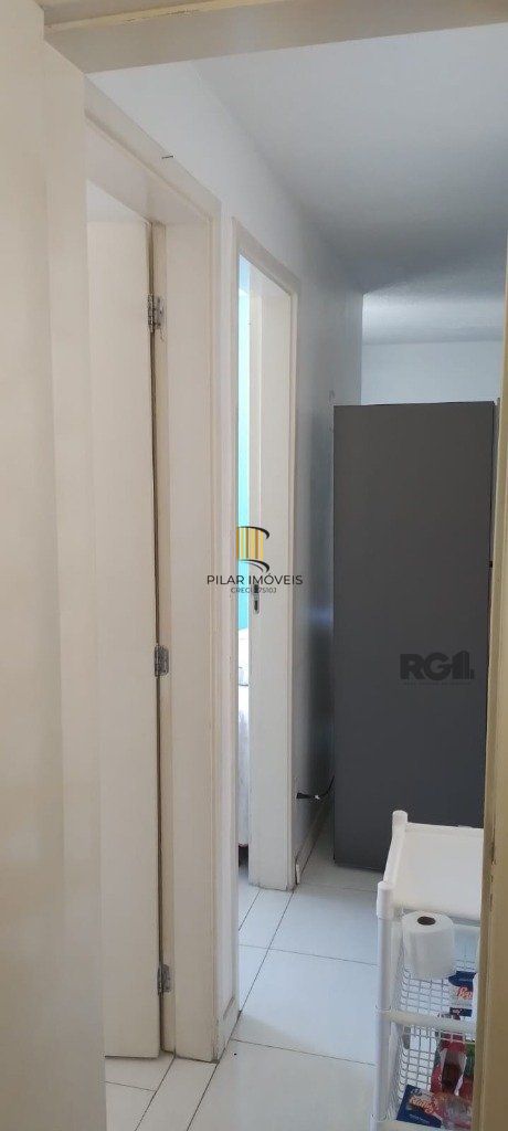 Apartamento 2 Dormitório(s) Bairro Glória