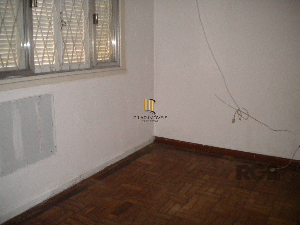 Casa com 3 quartos, 1 vaga e 110m² Travessa  Ouvidor - Santo Antônio, Porto Alegre