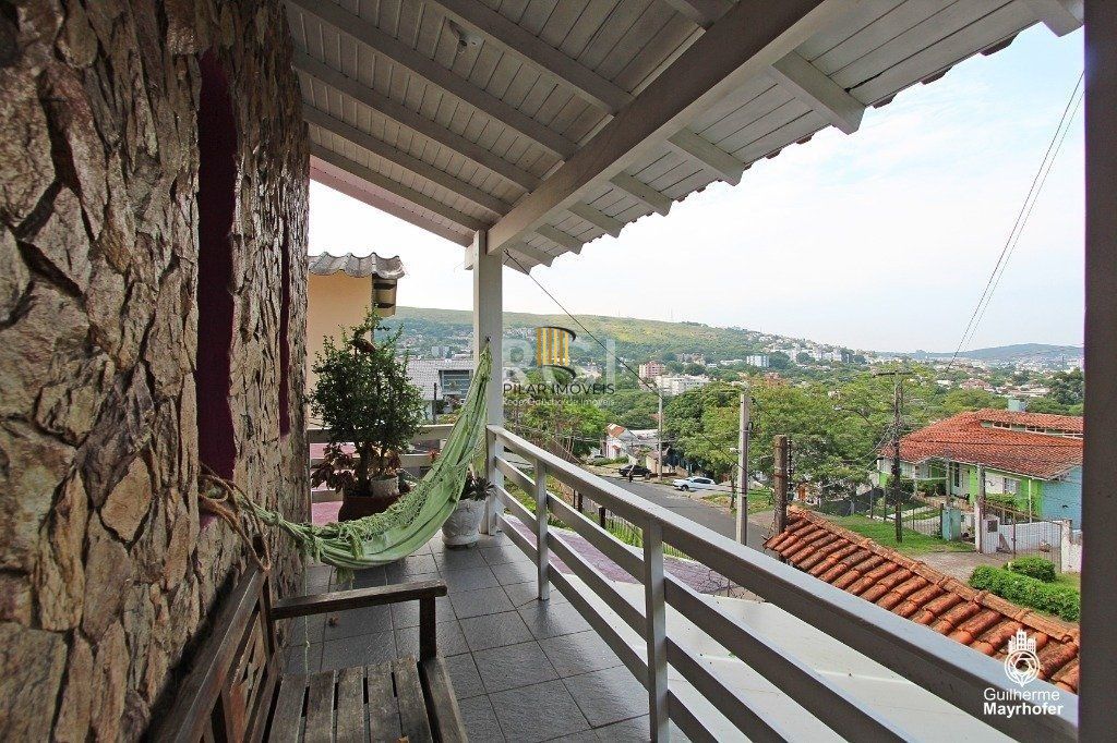 Casa para Locação/Aluguel - 160m², 3 dormitórios, sendo 1 suites, 2 vagas - Nonoai