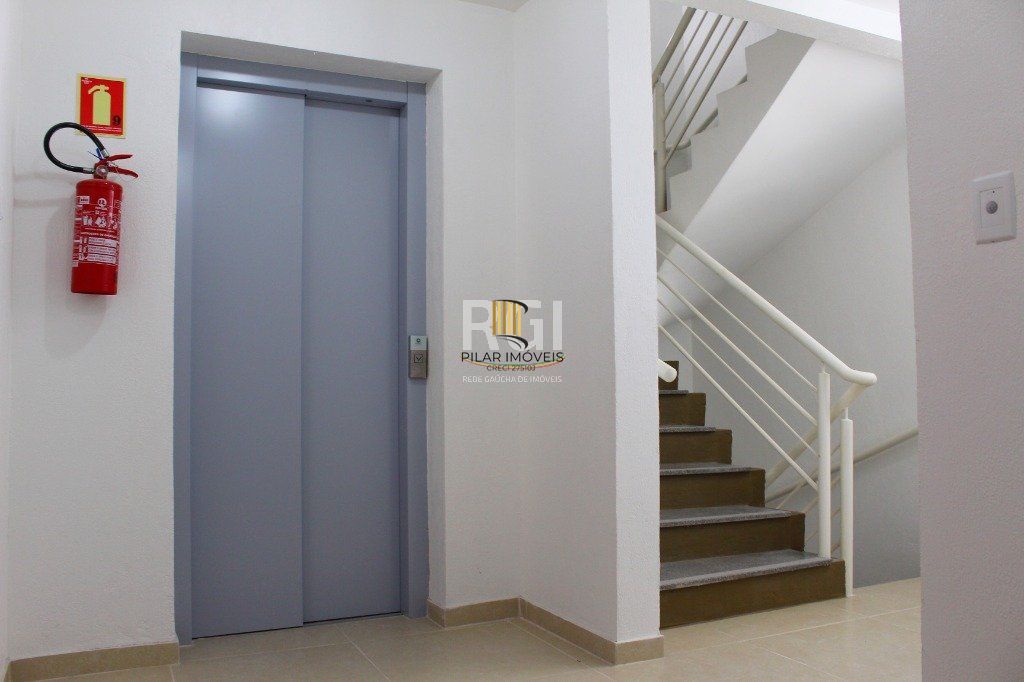 Apartamento para Venda - 80m², 2 dormitórios, sendo 1 suites, 2 vagas - Teresópolis
