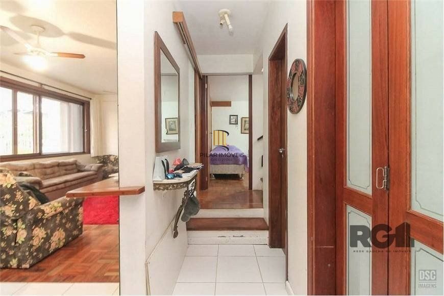 Casa de 285m² - 4 dormitórios, 4 vagas no bairro Bom Jesus