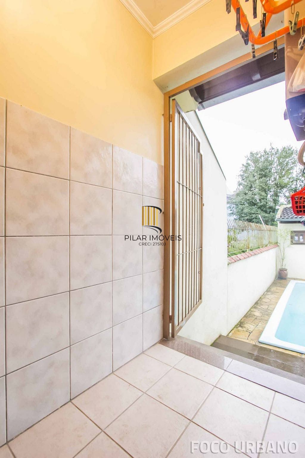 Casa 3 dormitórios à venda no Bairro Parque Santa Fé - Porto Alegre