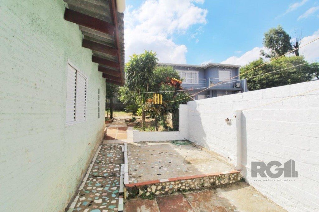 Casa 3 dormitórios no bairro Teresópolis