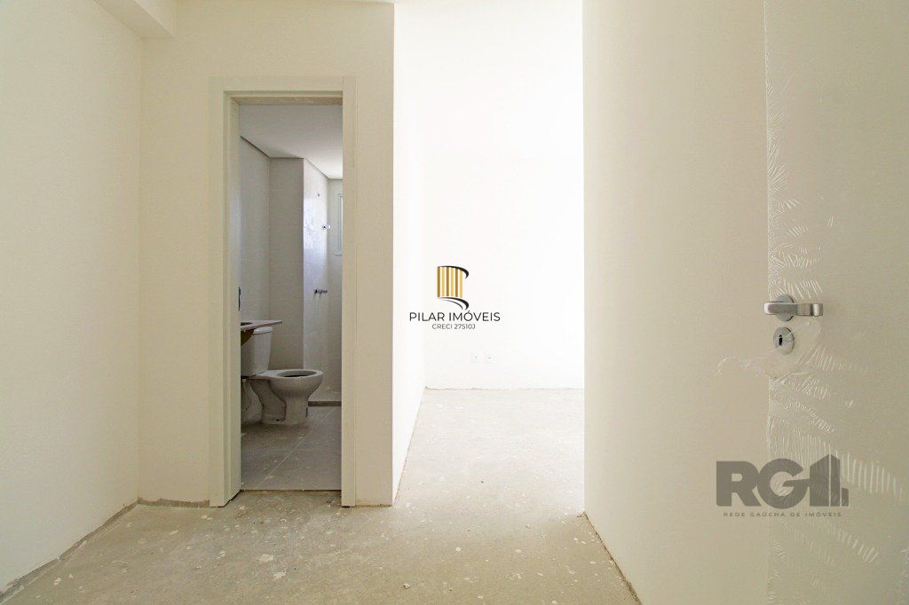 Apartamento 3 dorms à venda Rua Roque Calage, Passo da Areia - Porto Alegre
