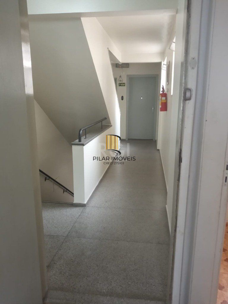 Apartamento para Venda - 50.37m², 2 dormitórios, 1 vaga - Cristal
