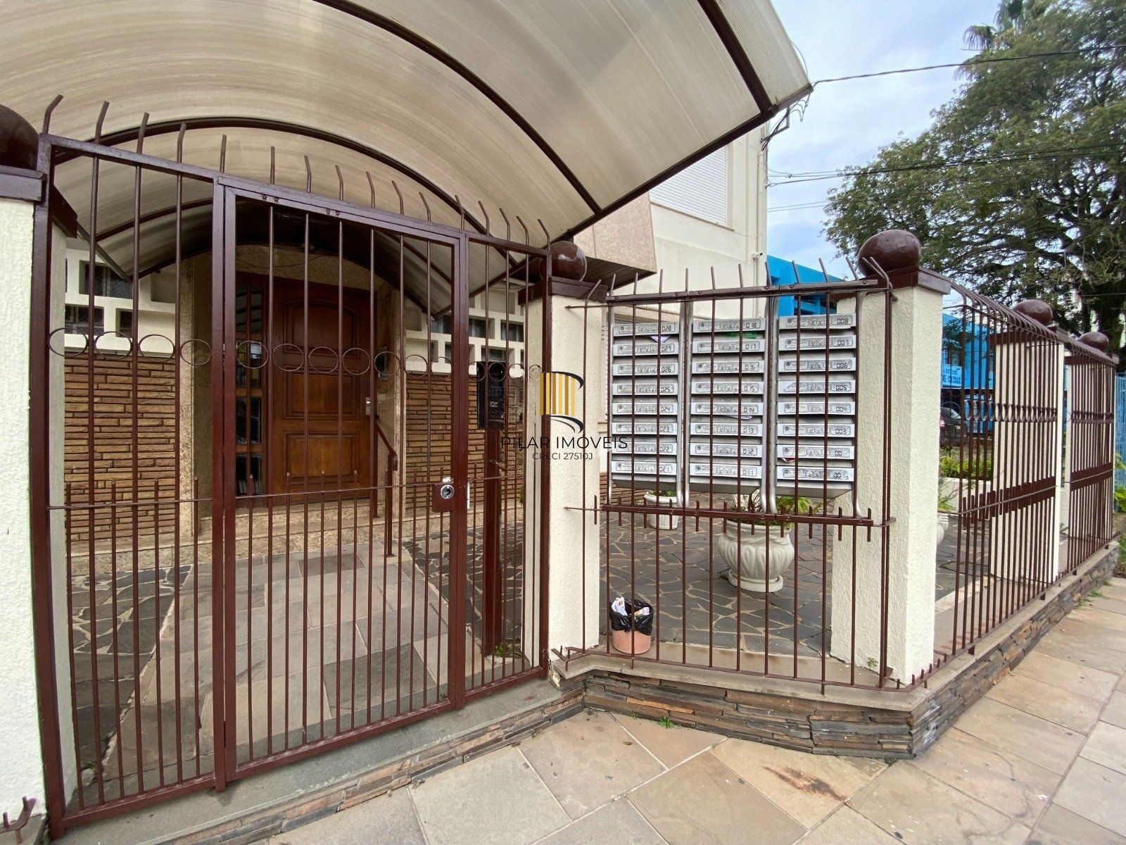 Apartamento com 2 quartos e 68.57m² - Rua General Caldwell - Menino Deus, Porto Alegre