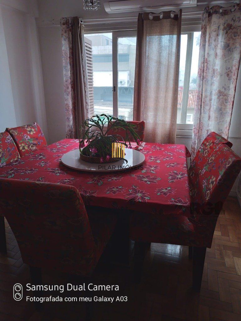 Apartamento 2 dormitórios no bairro Menino Deus