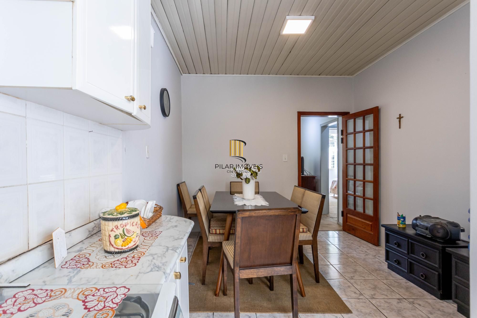 Casa 75m² com 3 dormitórios, 2 vagas no bairro Sarandi
