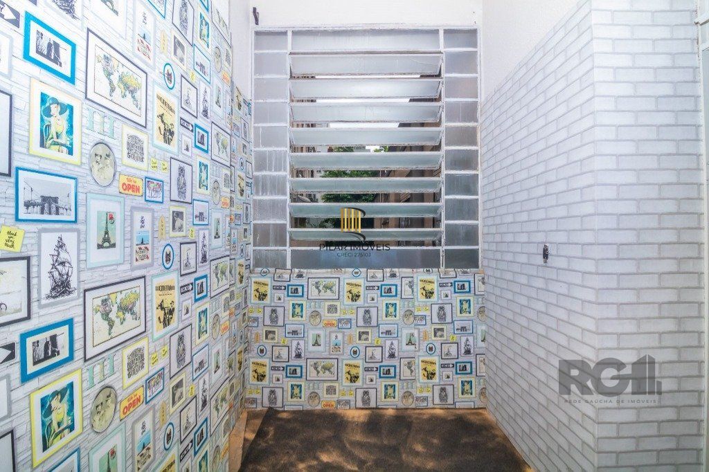 Casa 5 dormitórios no bairro Farroupilha
